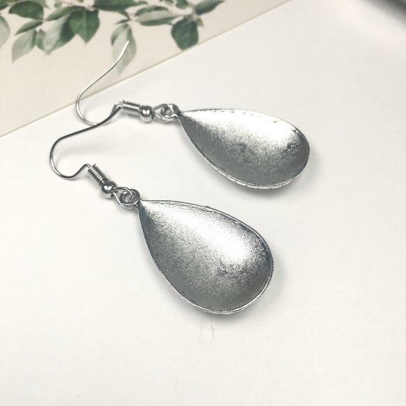 Silver Ethnic Boho Dangle Earrings - Picture 6 of 6